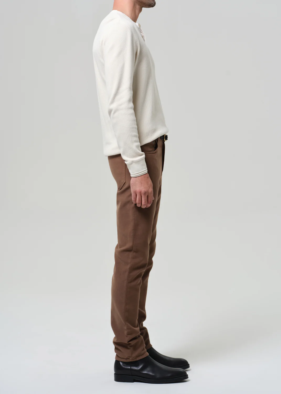 Adler Slim Perform Twill in Deep Brown - Image 4
