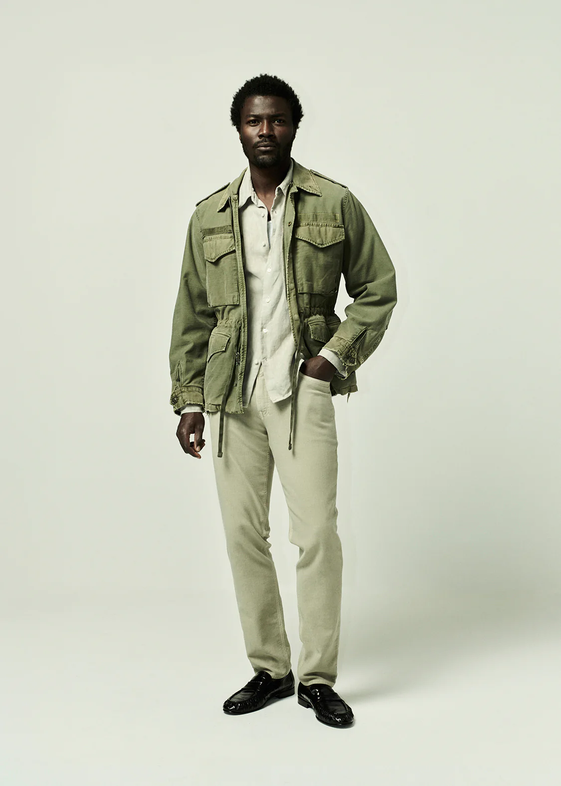 Adler Slim Perform Twill in Pelican