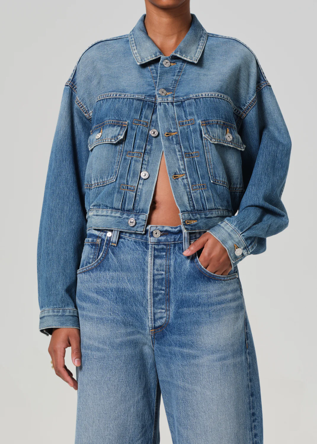 Alma Jacket in Darvi