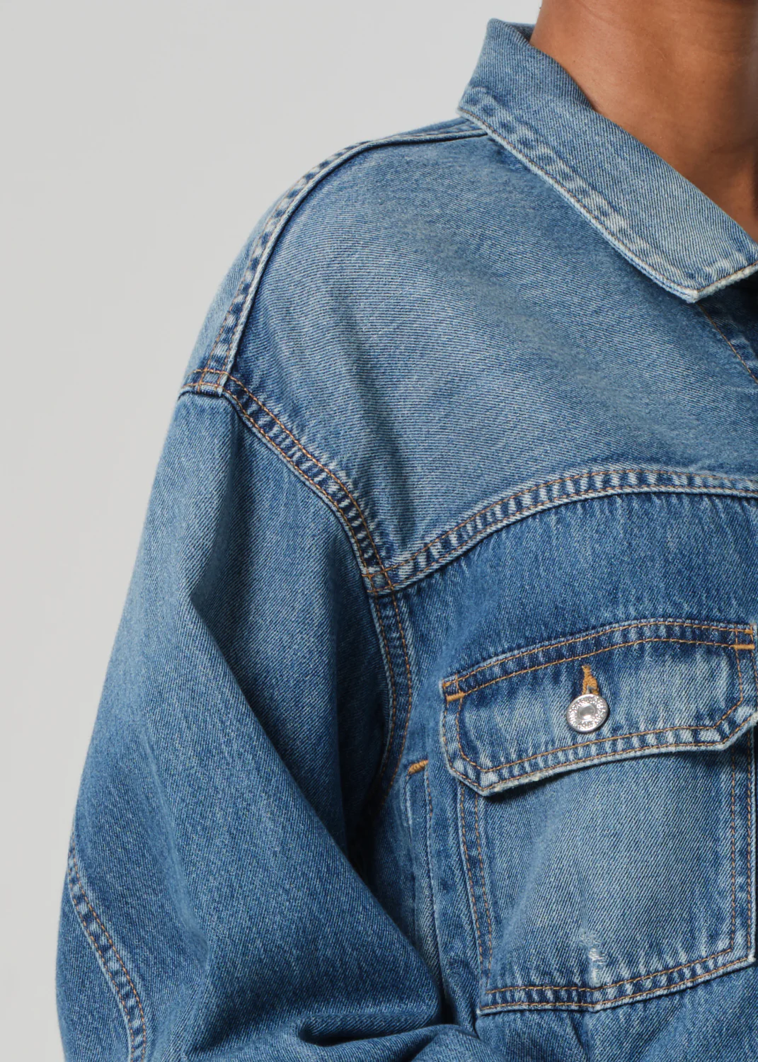Alma Jacket in Darvi - Image 4