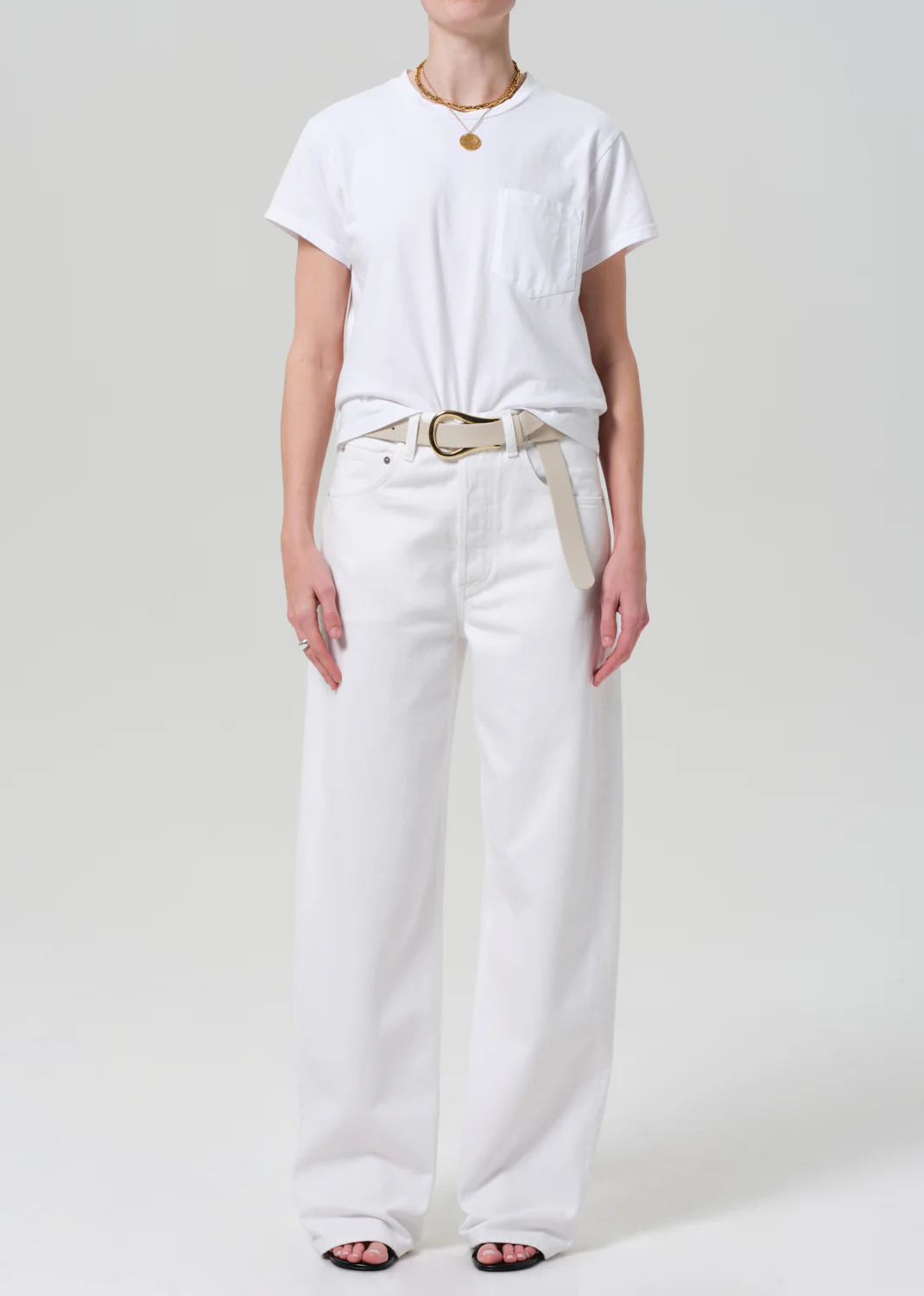Ayla Baggy in Crescent