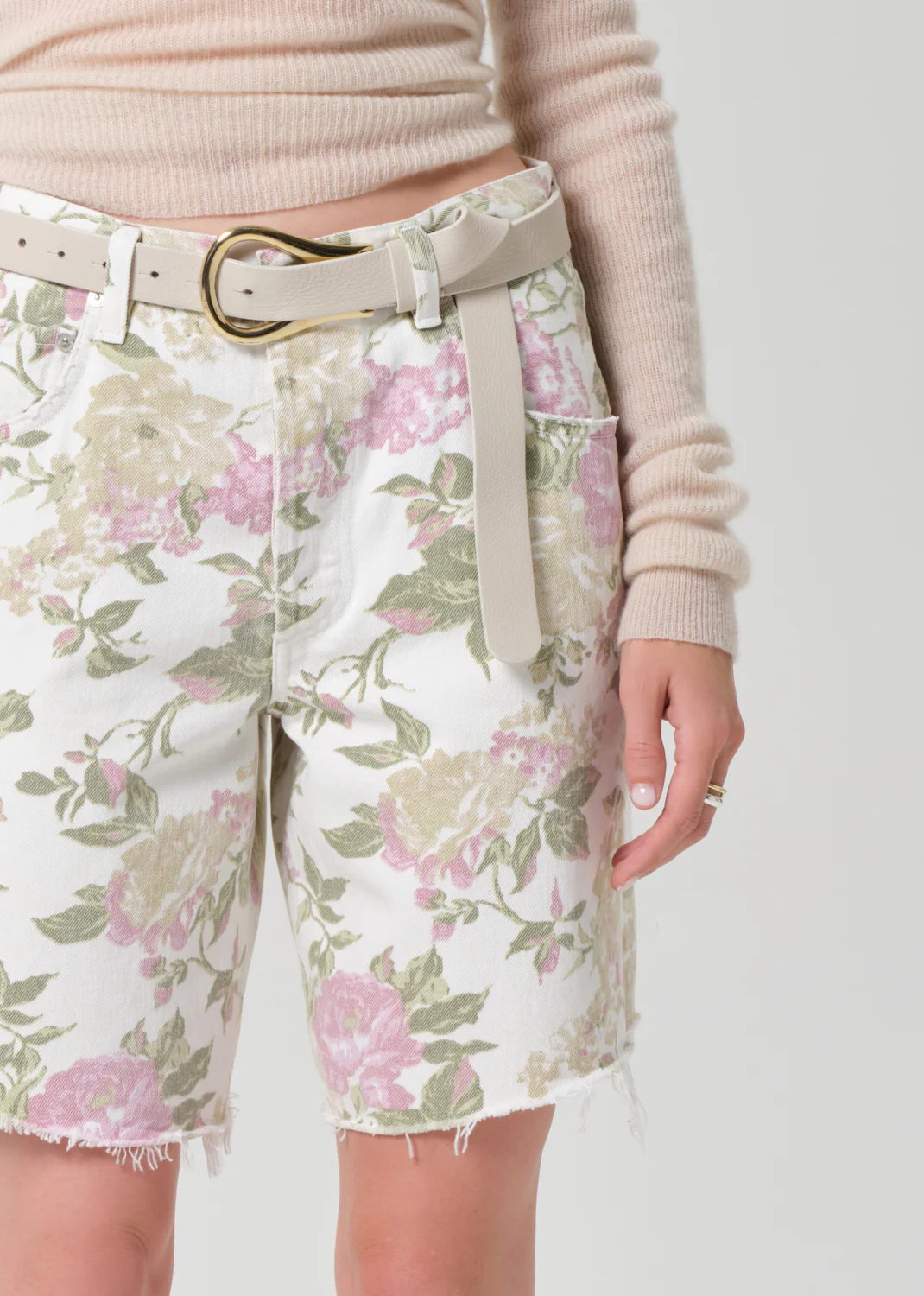 Ayla Short in English Rose - Image 6