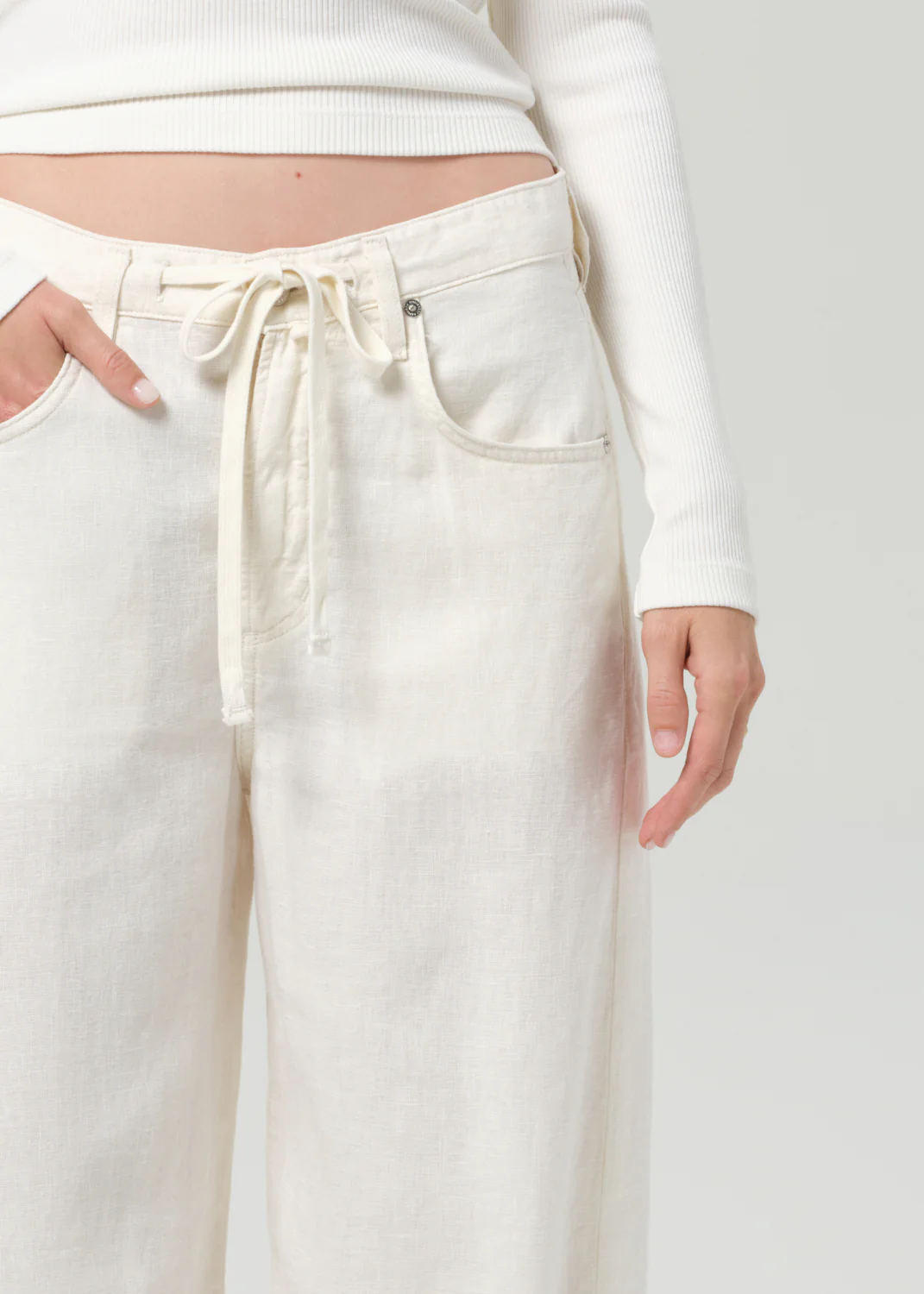 Brynn Drawstring Linen Trouser in Vanilla - Image 5