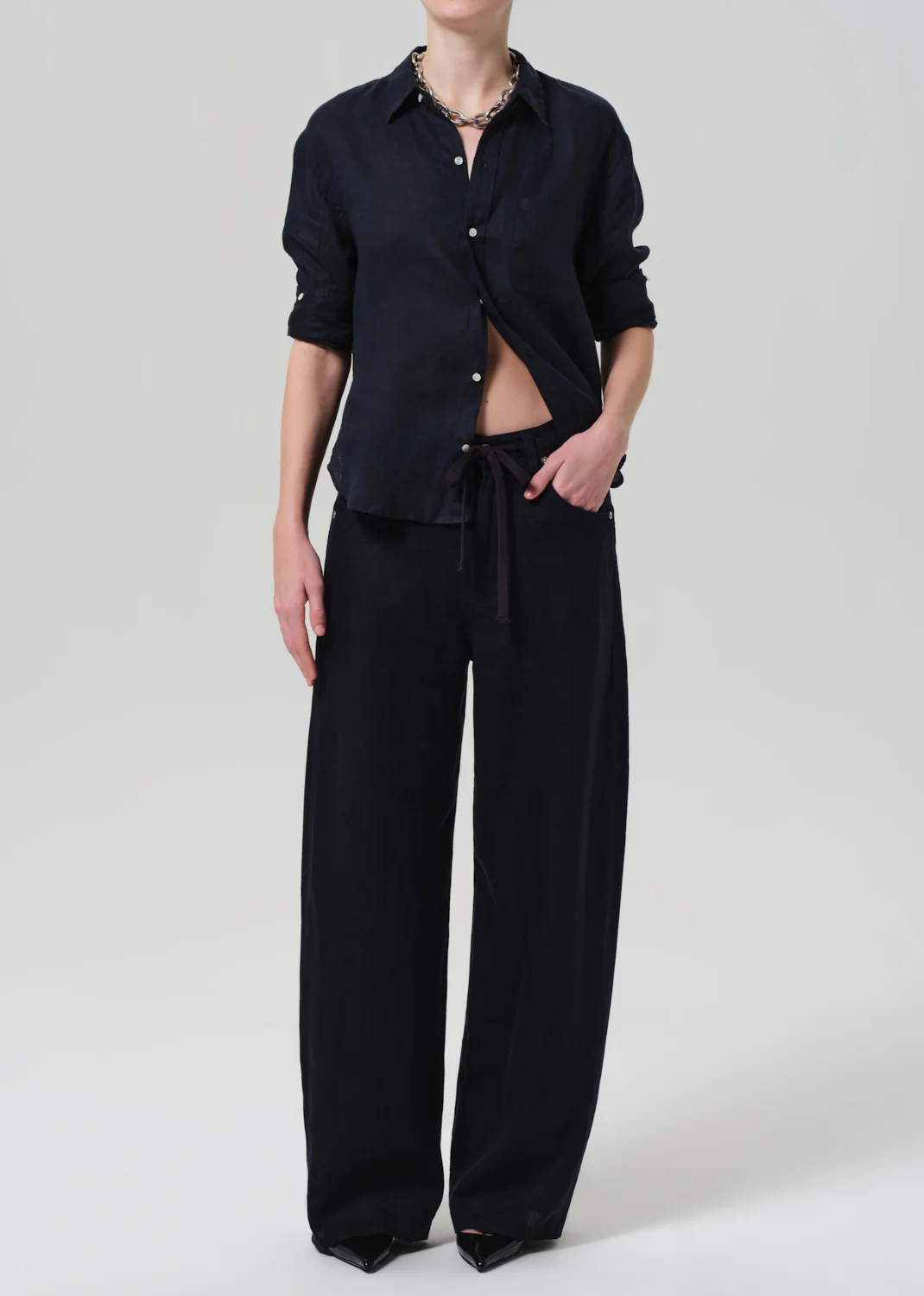 Brynn Drawstring Linen Trouser in True Navy
