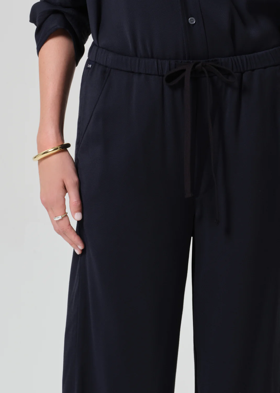 Bubble Pull On in Navy - Image 5