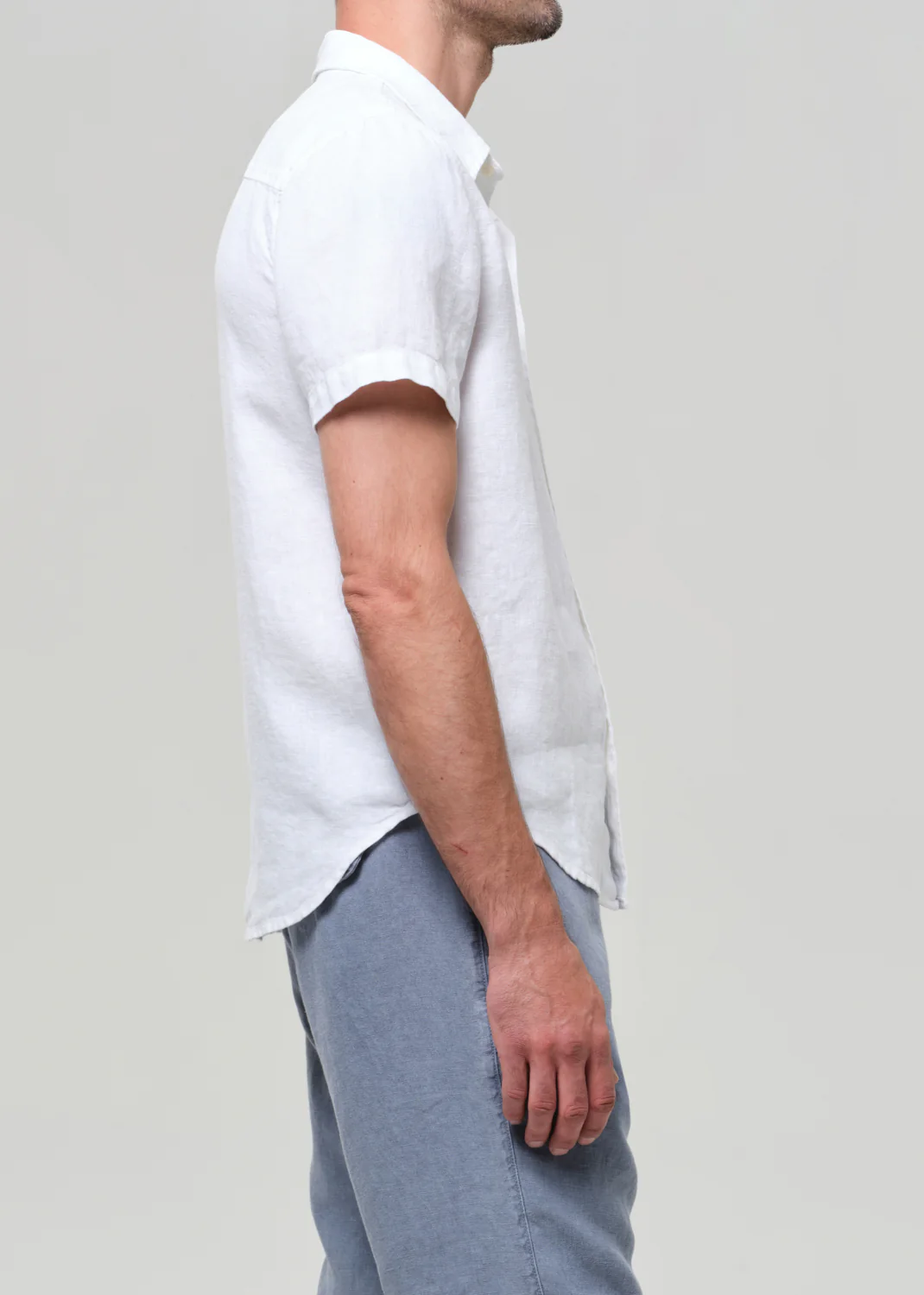 Cairo Short Sleeve Linen Shirt in White - Image 4