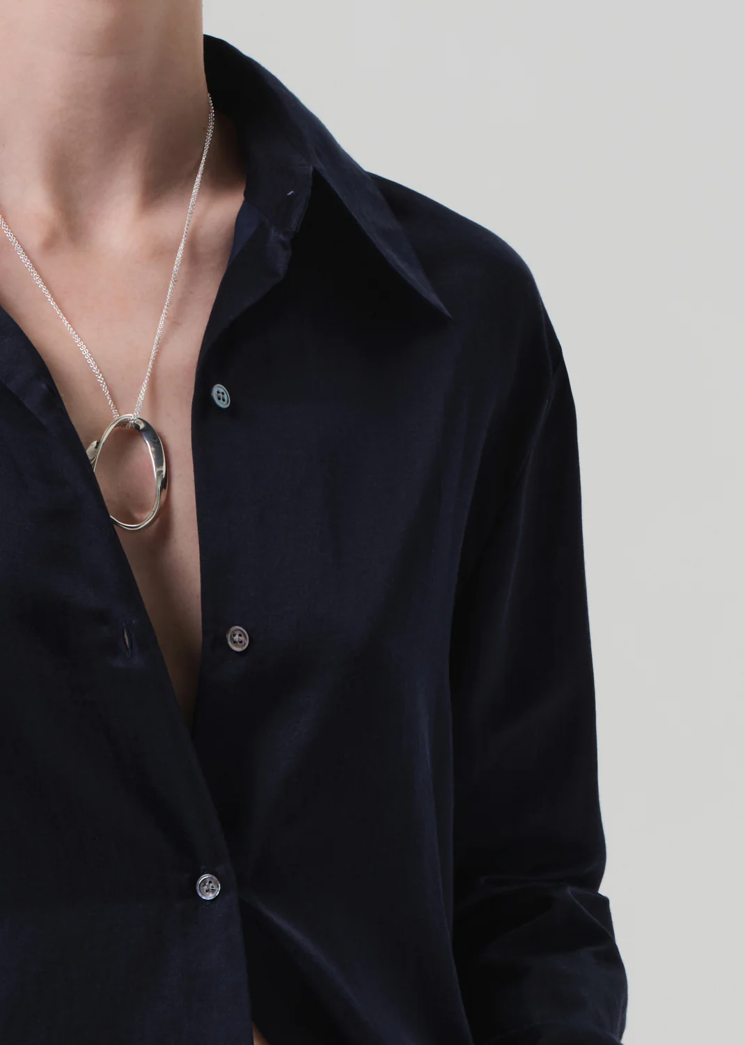 Camilia Shirt in Midnight - Image 5