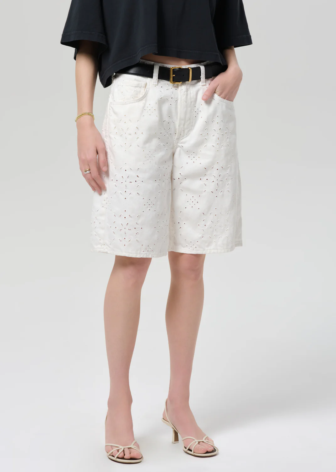 Court Short in Blanc - Image 4