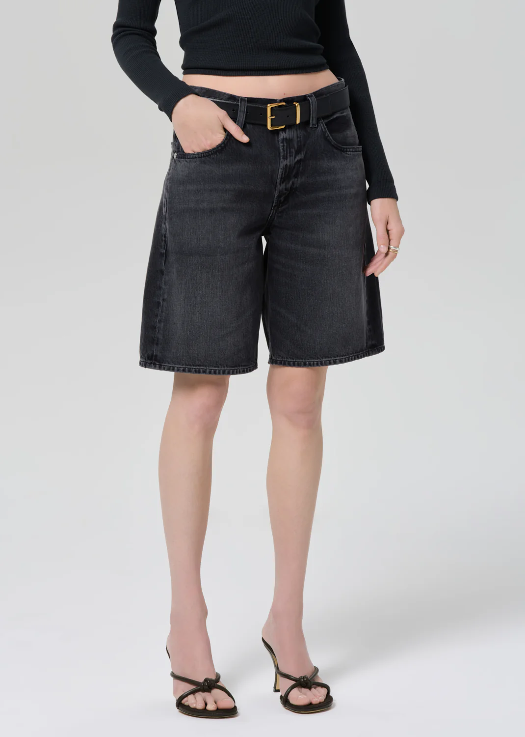Court Short in Vintage Black - Image 4