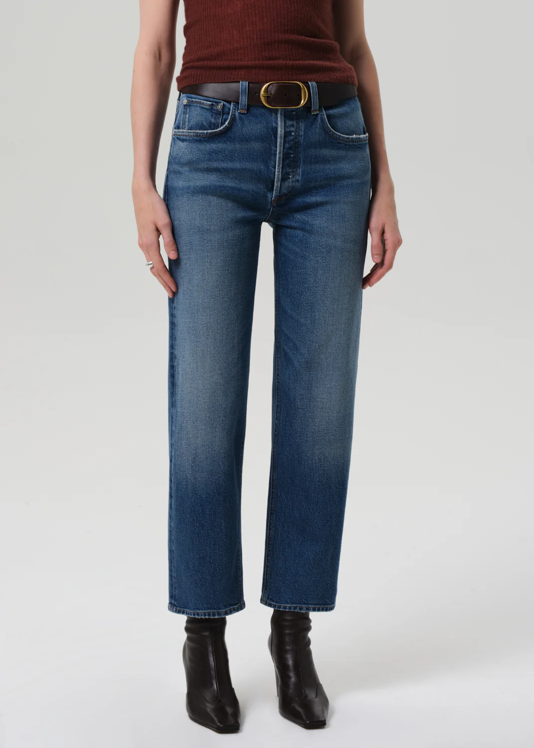 Delfina Straight in Cici - Image 4