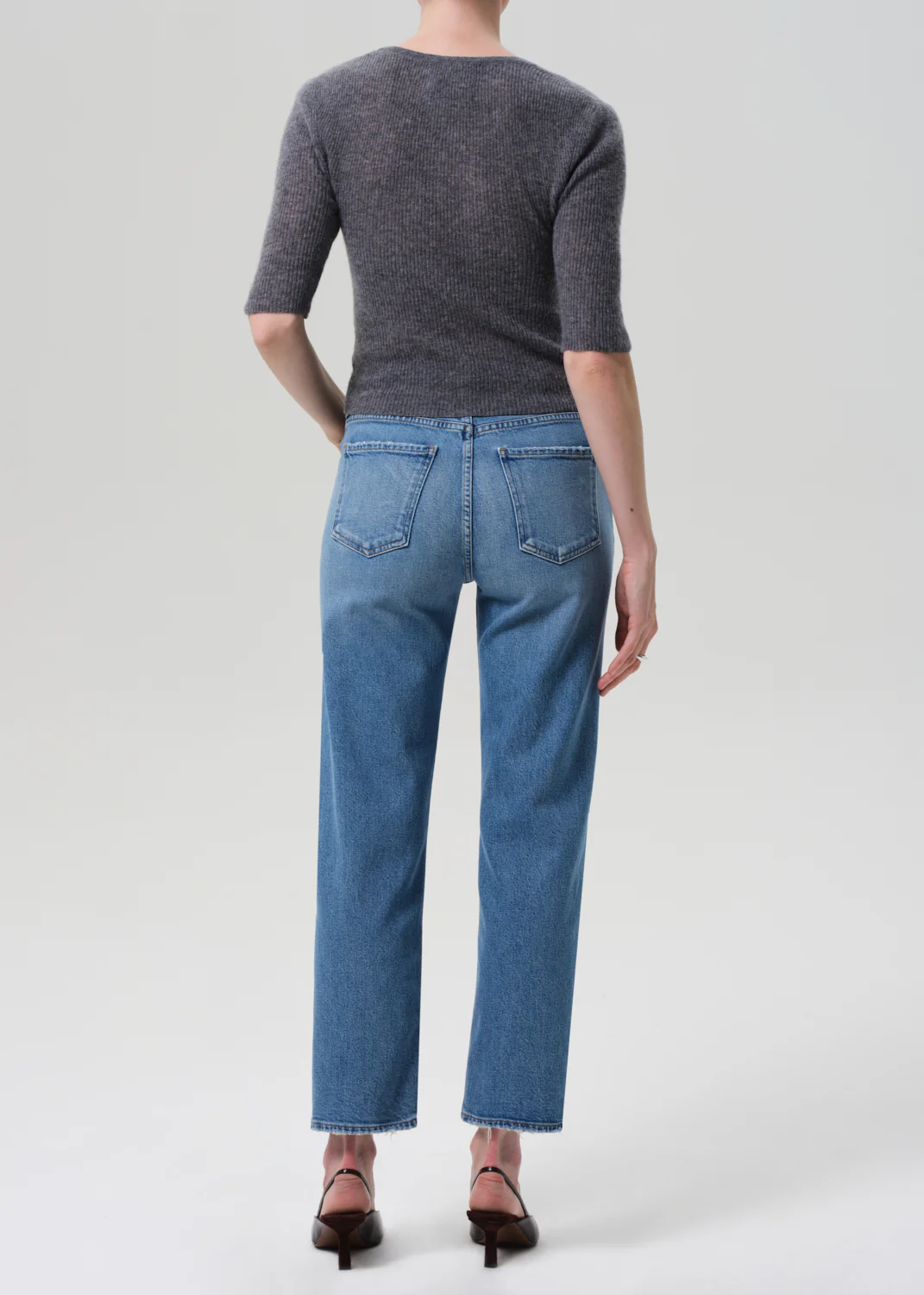 Delfina Straight in Odina - Image 4