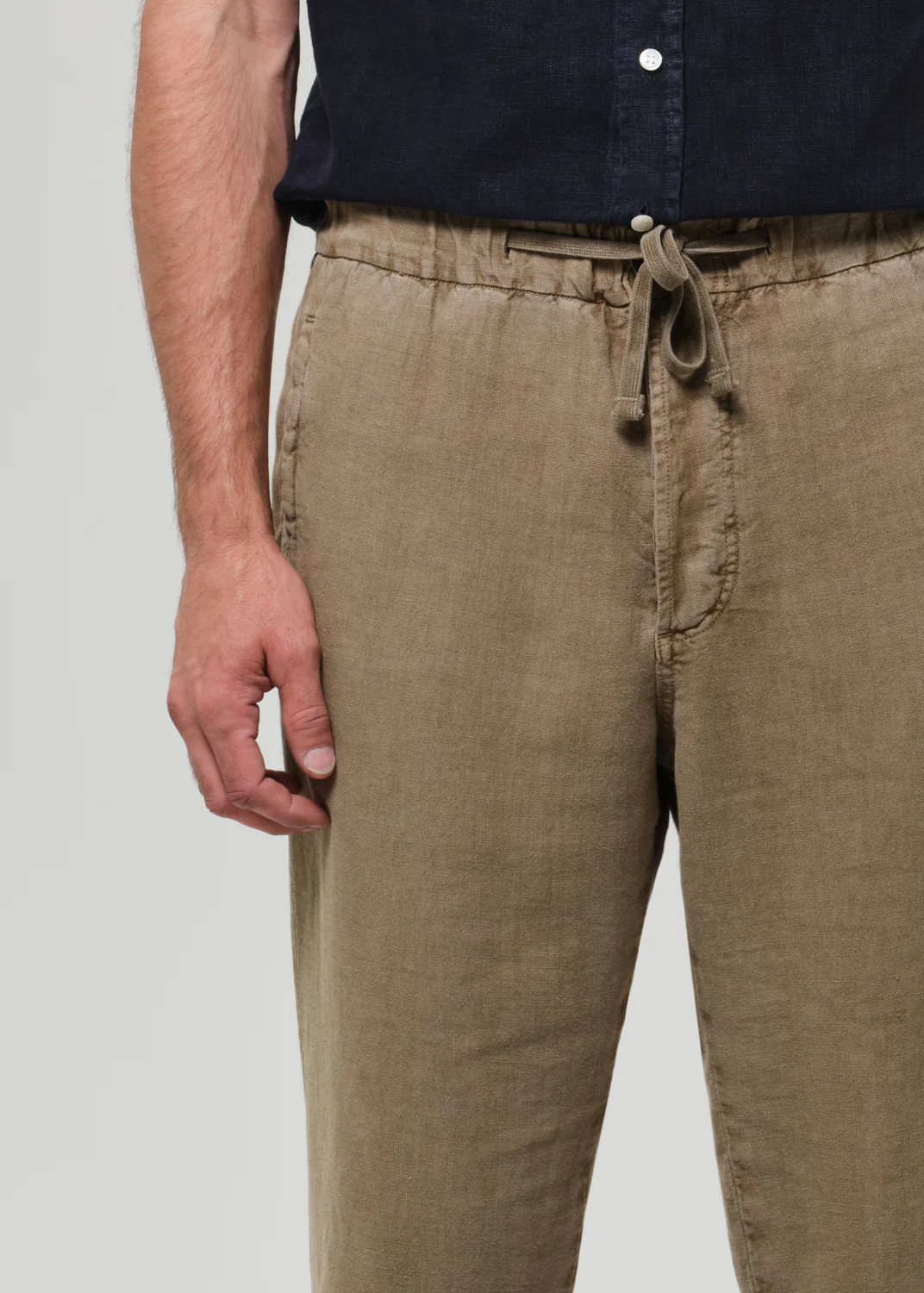 Drawstring Deck Linen Pant in Reservoir - Image 6