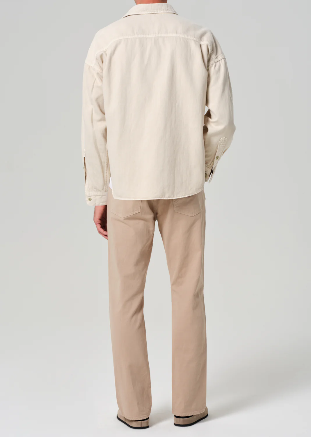 Elijah Relaxed Straight Comfort Stretch Linen in Reservoir - Image 3