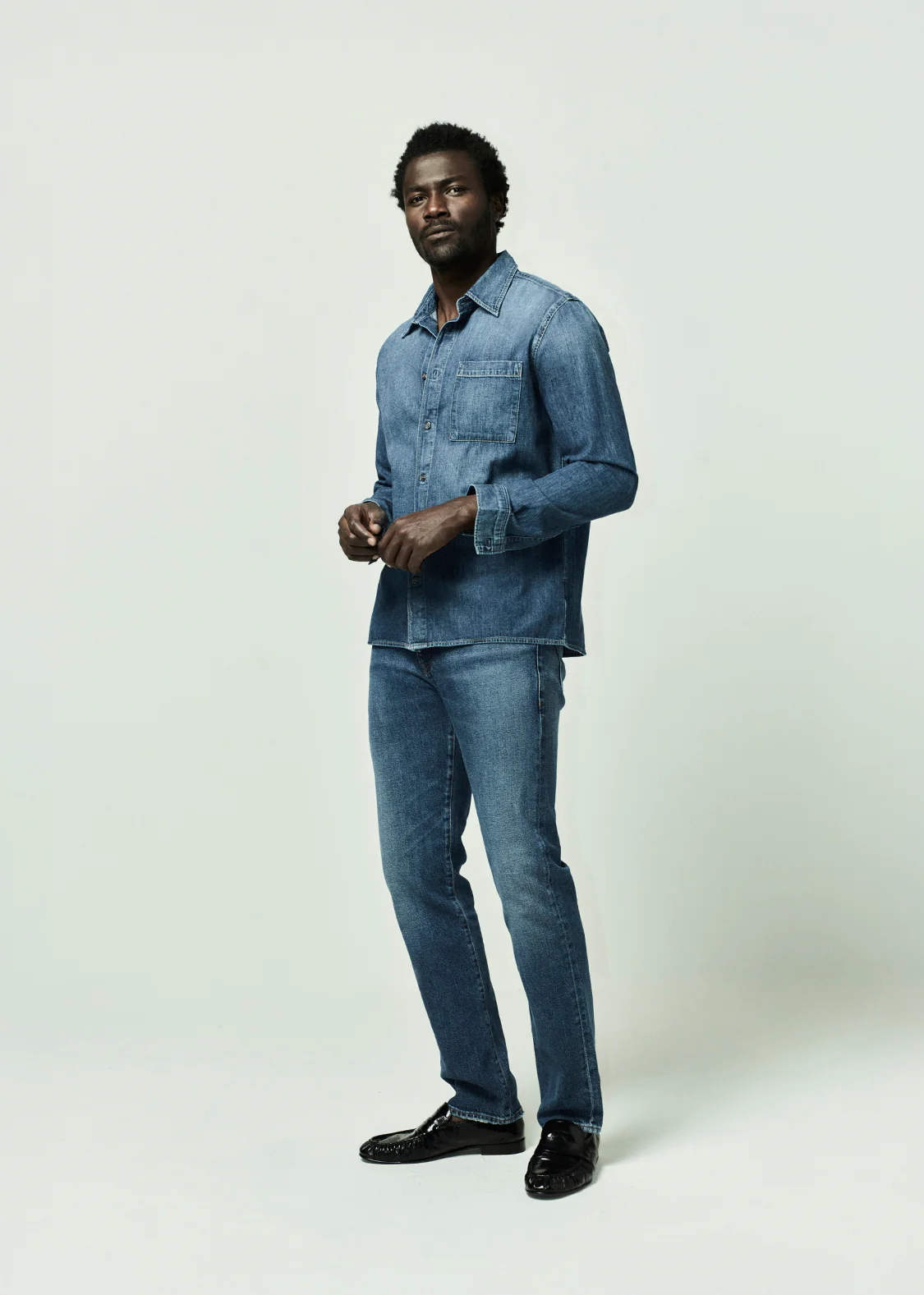 Elijah Straight Archive Denim in Mid Indigo