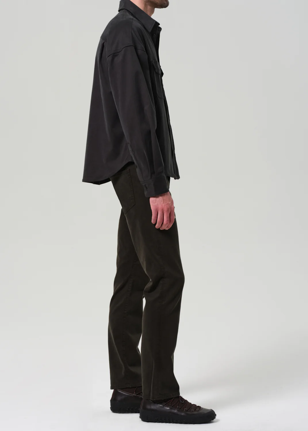 Elijah Straight Cashmere Touch Twill in Forest - Image 4