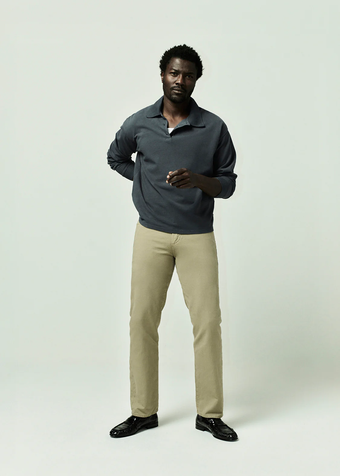 Elijah Straight Comfort Stretch Linen in Sand