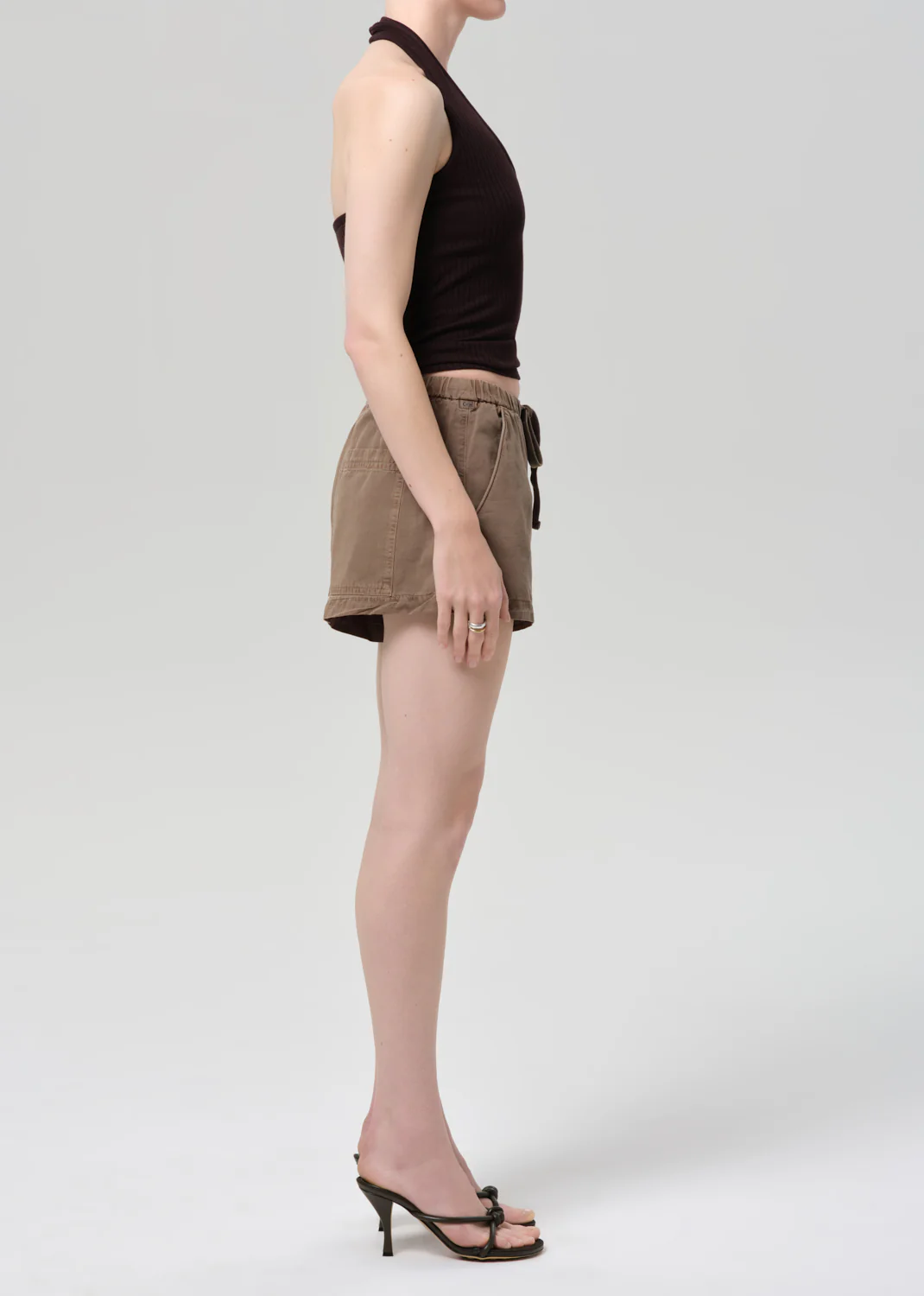 Este Drawstring Short in Cocoa - Image 3