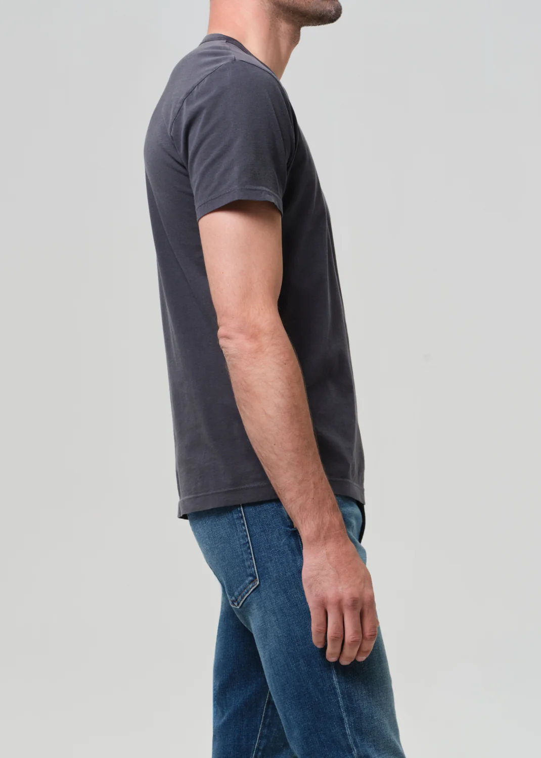 Everyday Short Sleeve Tee in Volcanic - Image 4