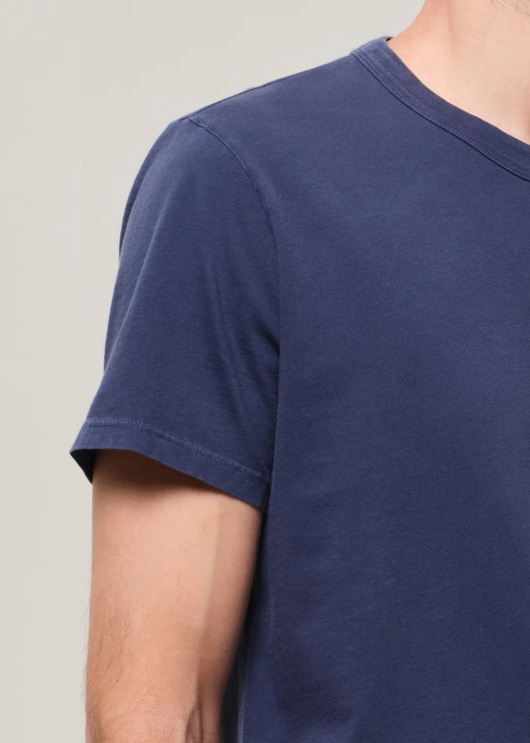 Everyday Short Sleeve Tee in Indigo - Image 5