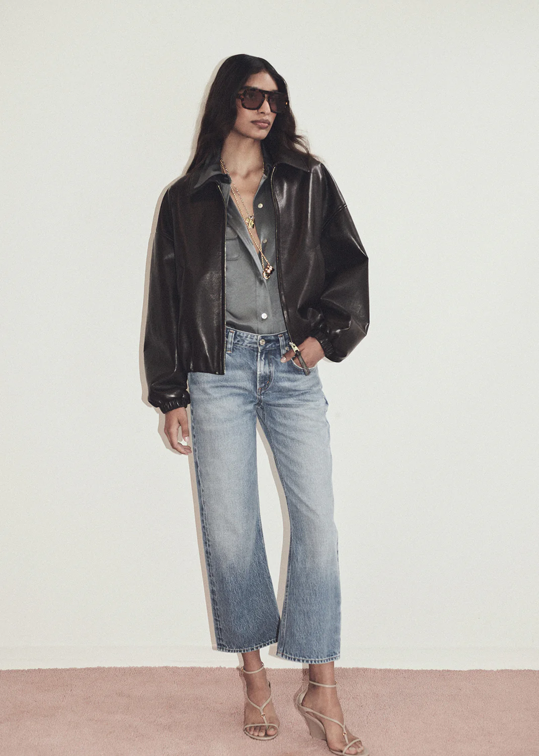 Faye Vintage Straight in Lolita - Image 2