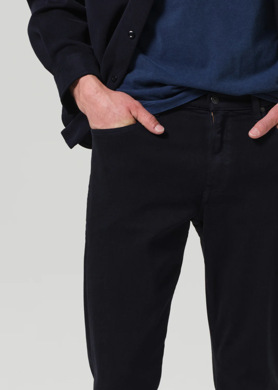 Gage Slim Straight Soft Weft in True Navy - Image 6