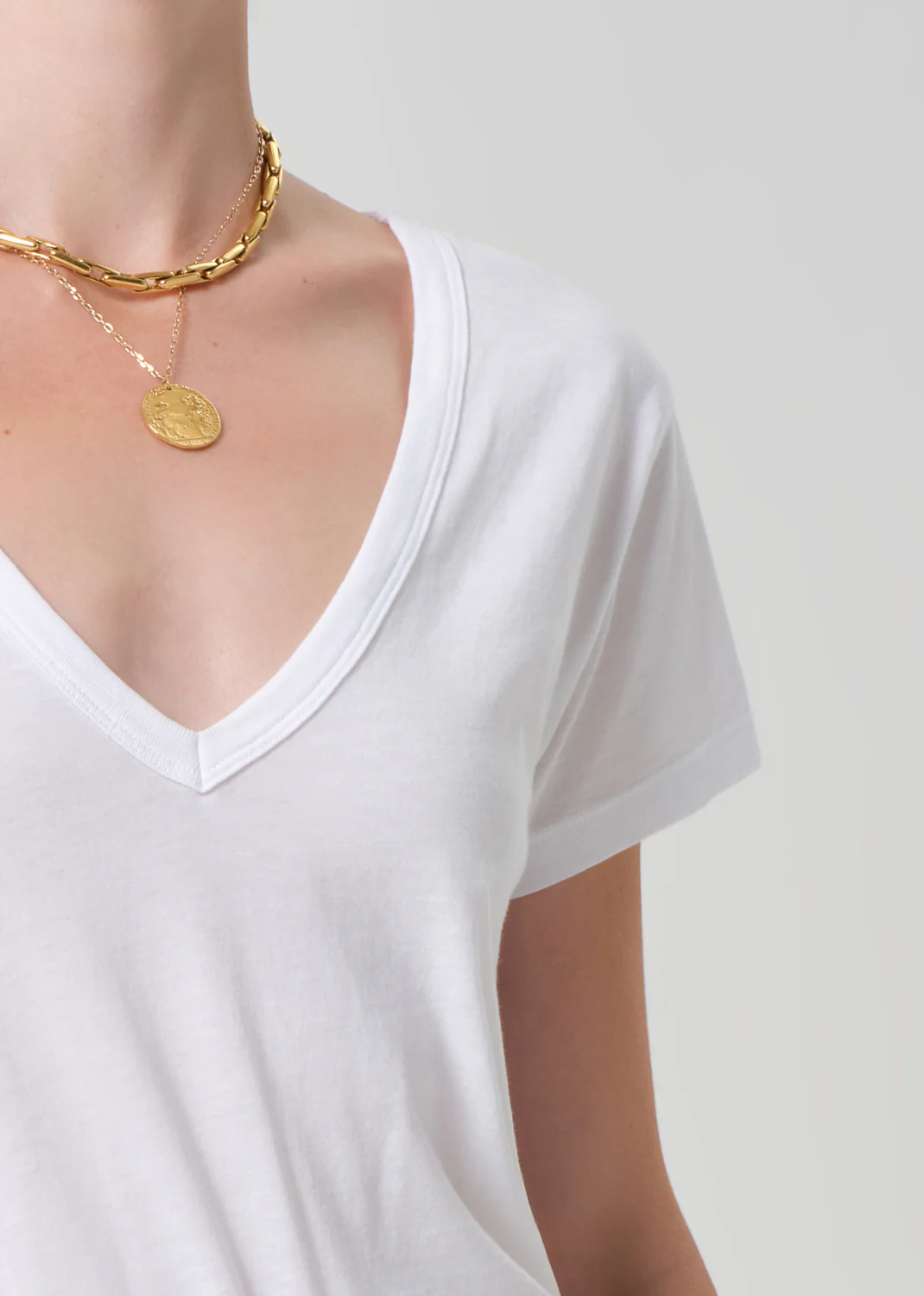 Hara V Neck Tee in White - Image 5