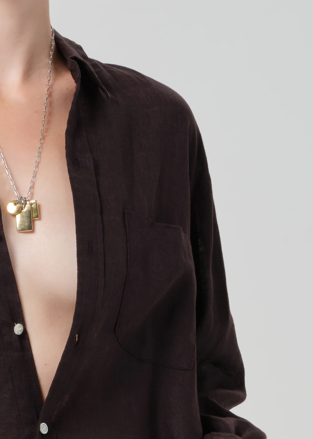 Kayla Shrunken Linen Shirt in Chocolate - Image 4