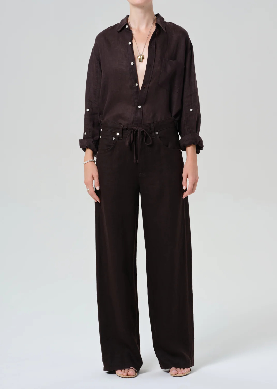 Kayla Shrunken Linen Shirt in Chocolate - Image 5