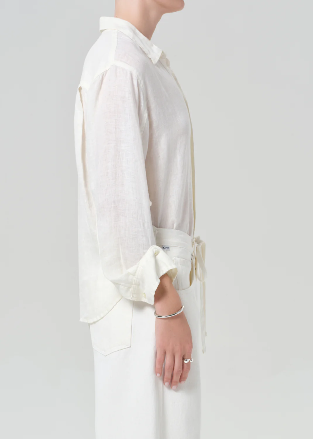 Kayla Shrunken Linen Shirt in Vanilla - Image 3
