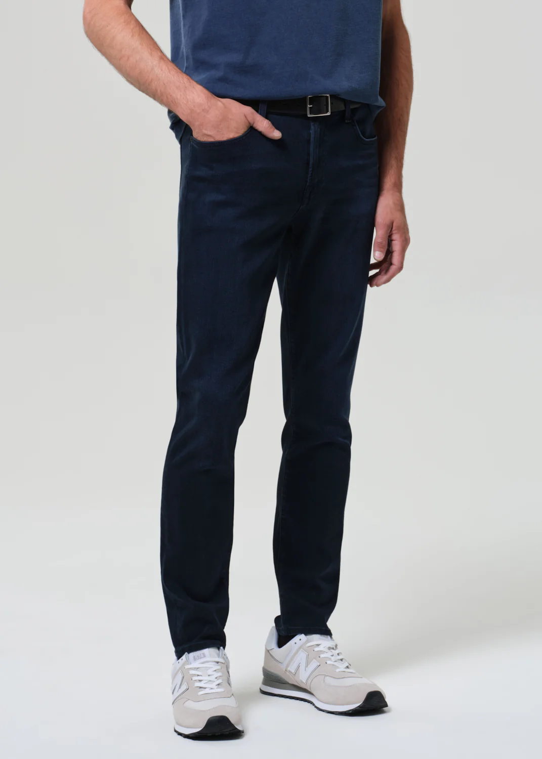 London Tapered Slim Perform in Hyde - Image 5