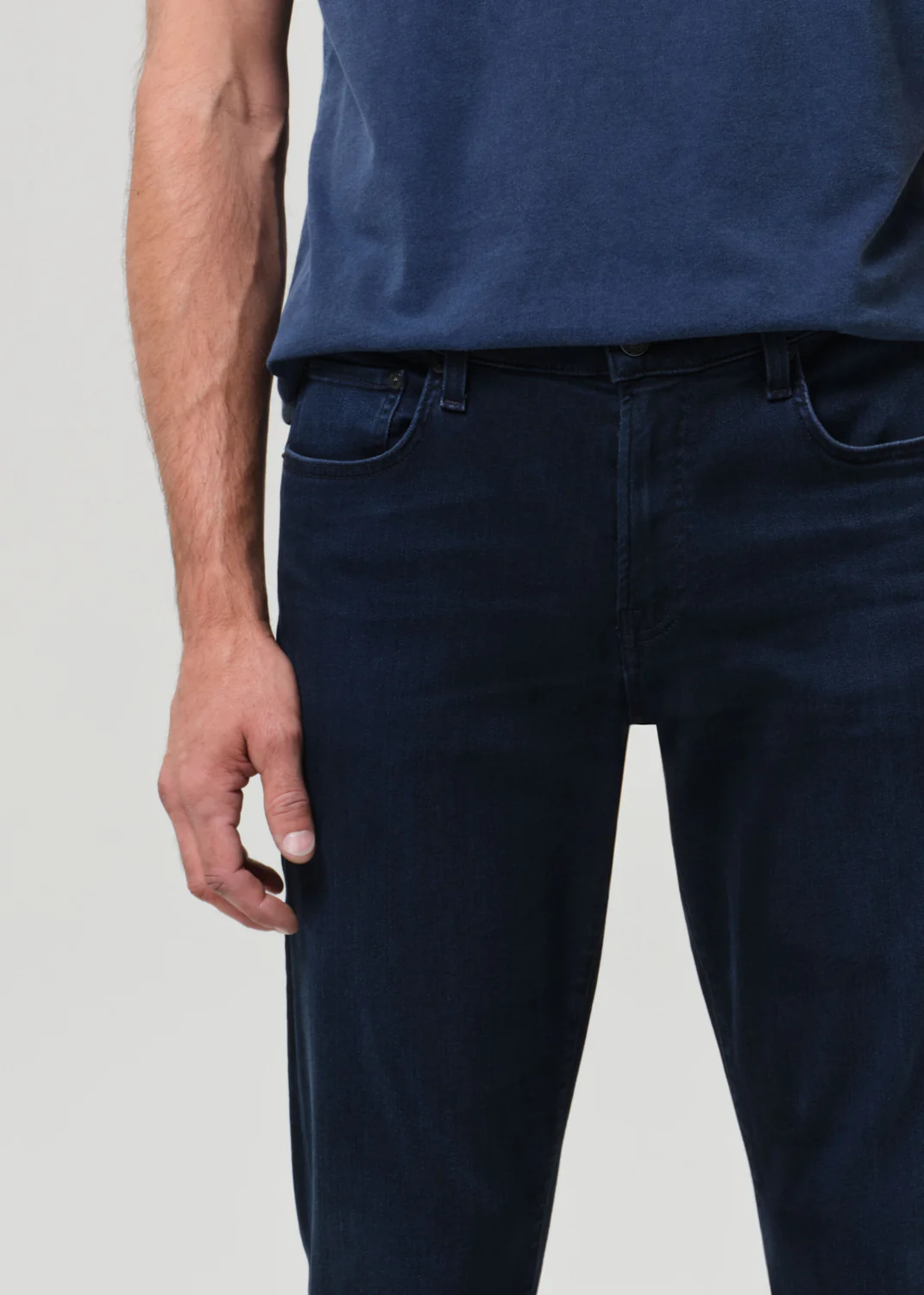 London Tapered Slim Perform in Hyde - Image 6