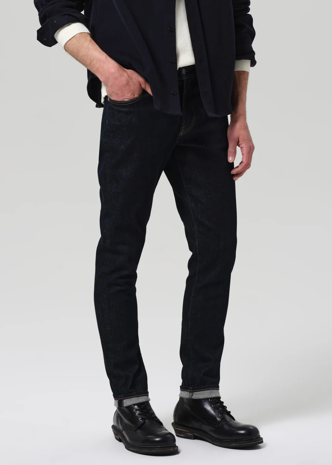 London Tapered Slim Archive in Amaro - Image 5