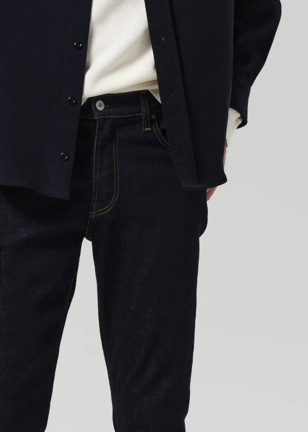 London Tapered Slim Archive in Amaro - Image 6