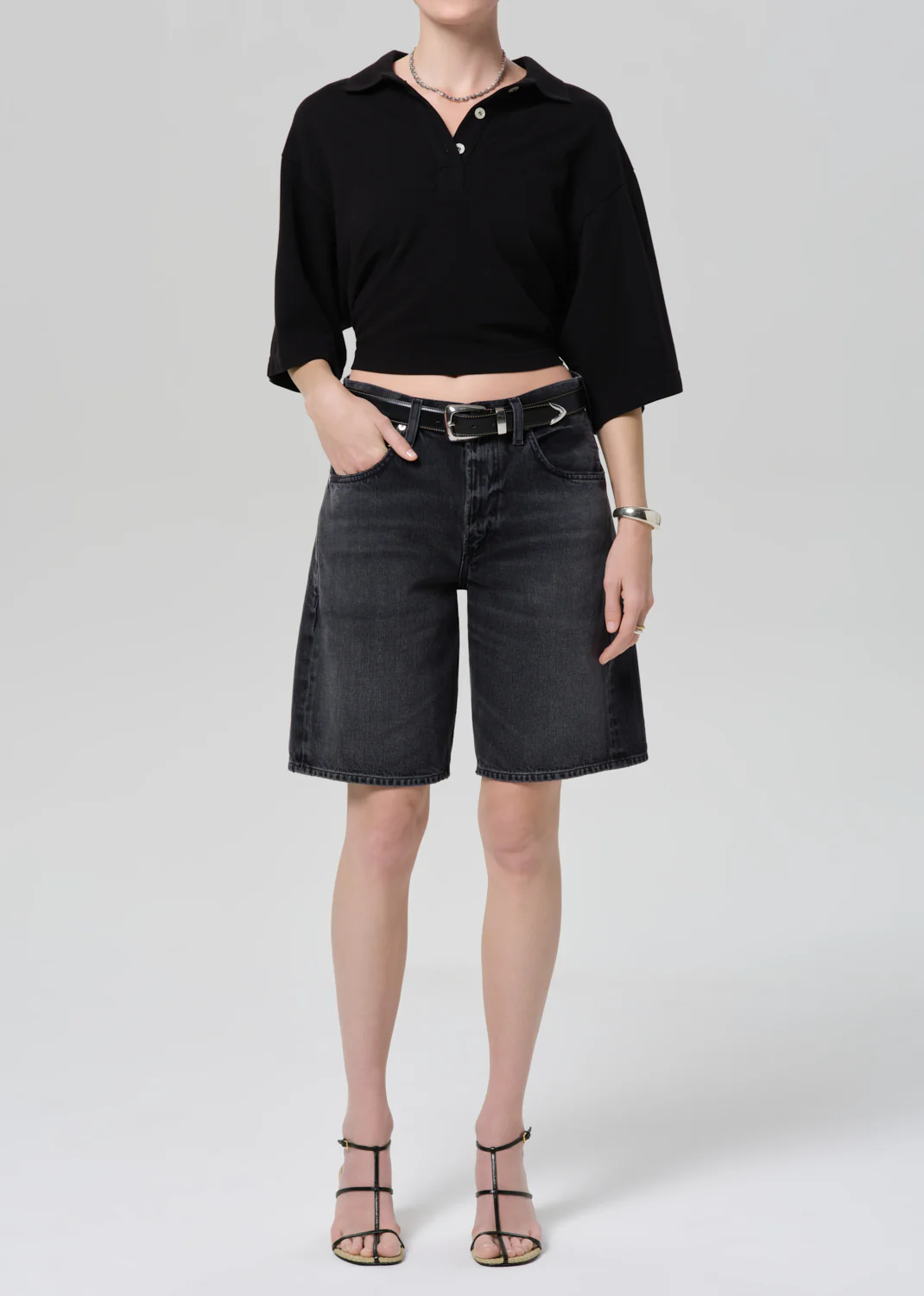 Lowen Polo Shirt in Black - Image 5