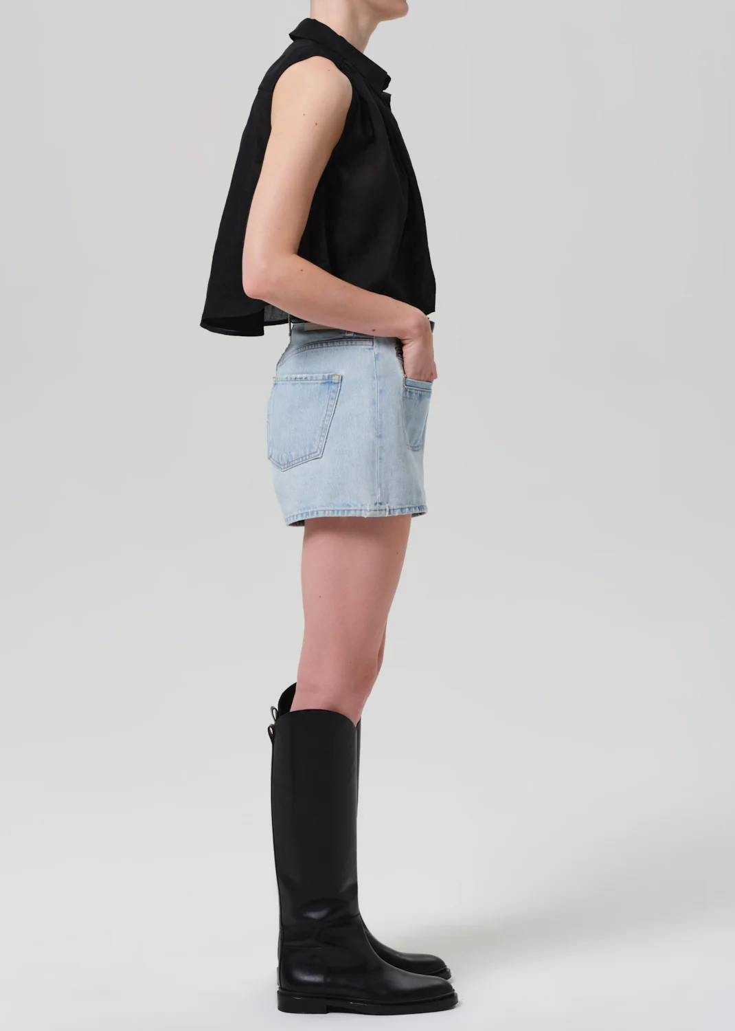 Marlow Welt Pocket Short in Skyscape - Image 3