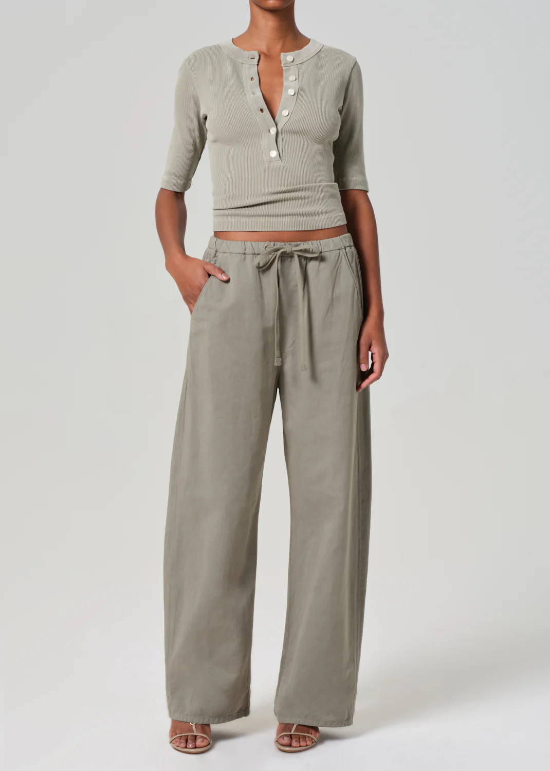 Nali Short Sleeve Henley in Flora - Image 5