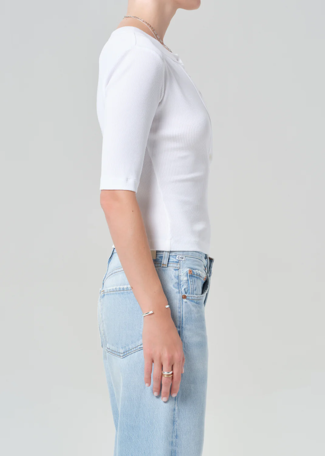 Nali Short Sleeve Henley in White - Image 3