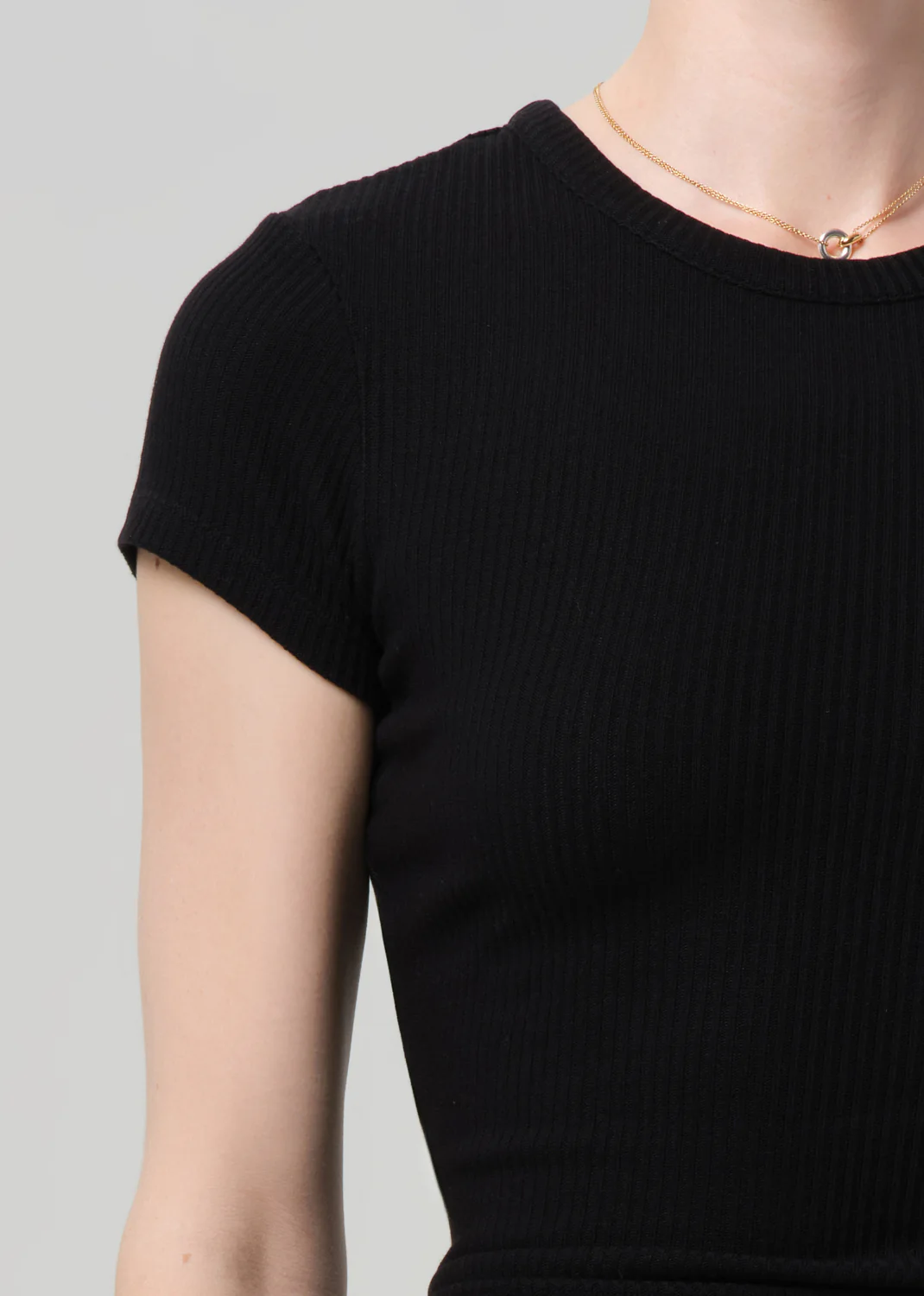 Nello Tee in Black - Image 4