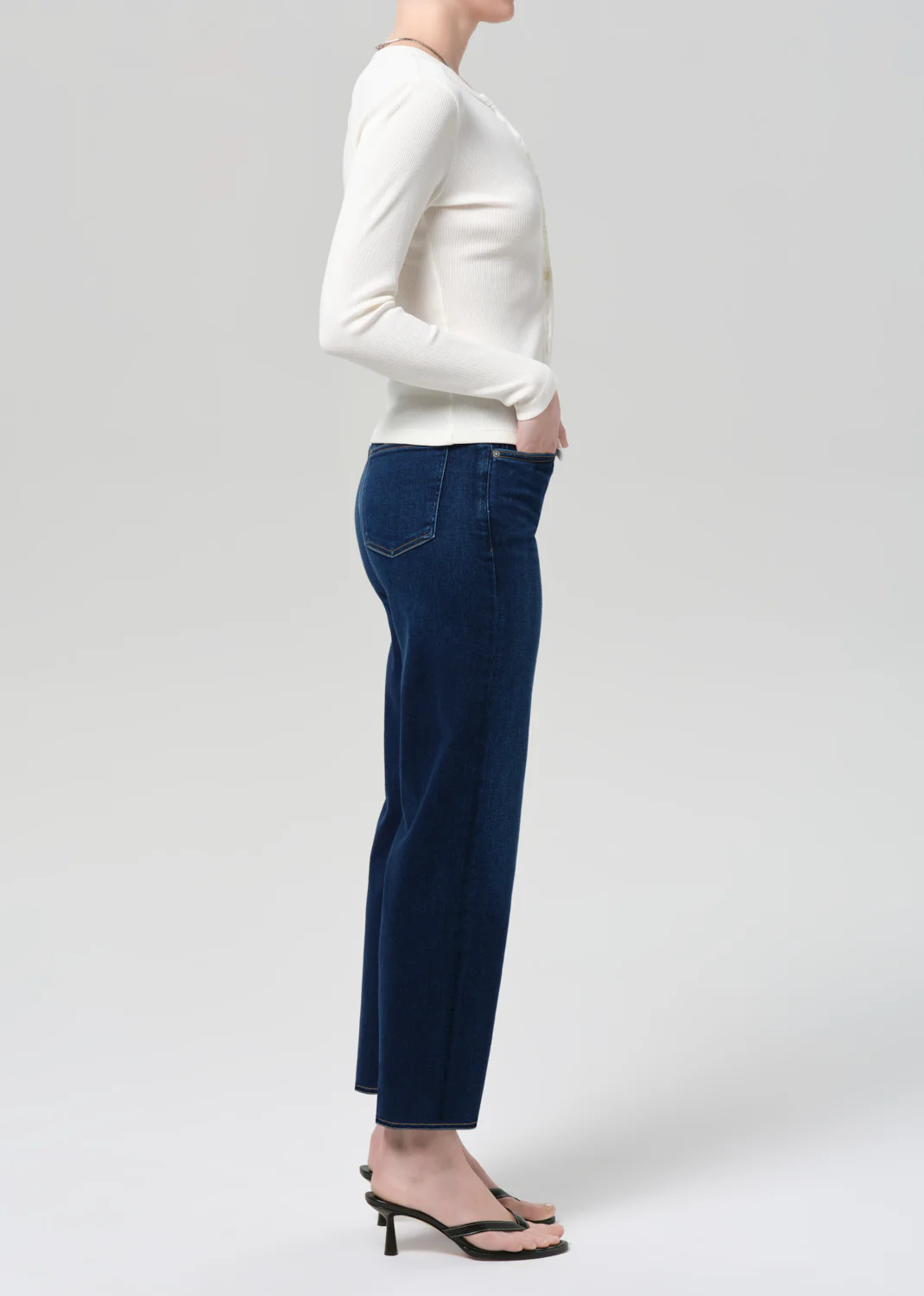 Palma Straight Clean Hem in Dakota - Image 3