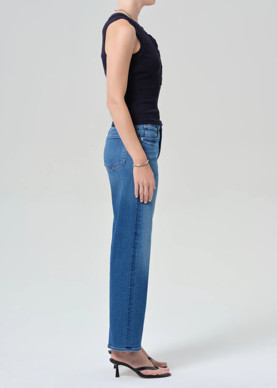 Palma Straight Clean Hem in Panama - Image 3