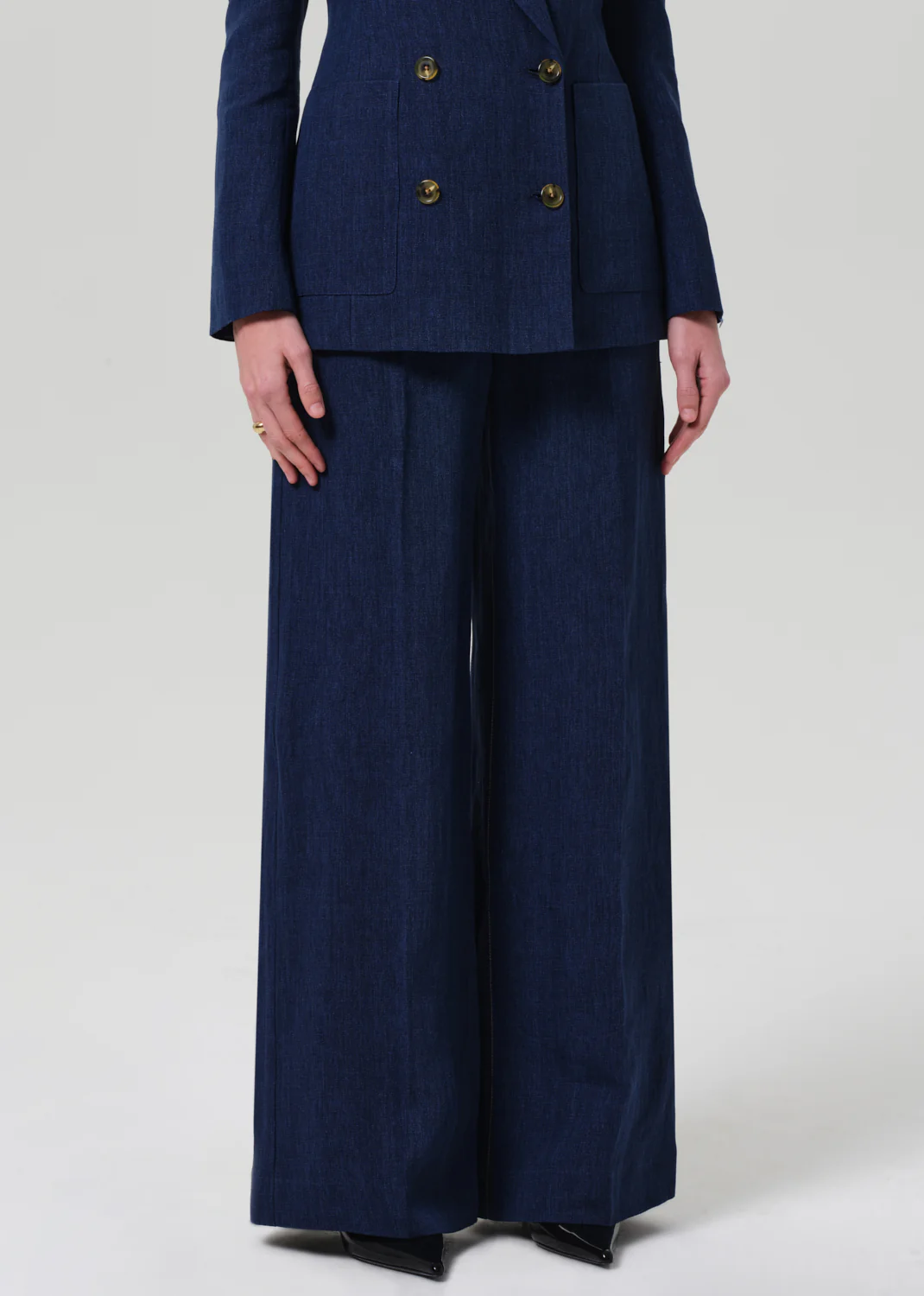 Park Trouser Linen in Denim - Image 4