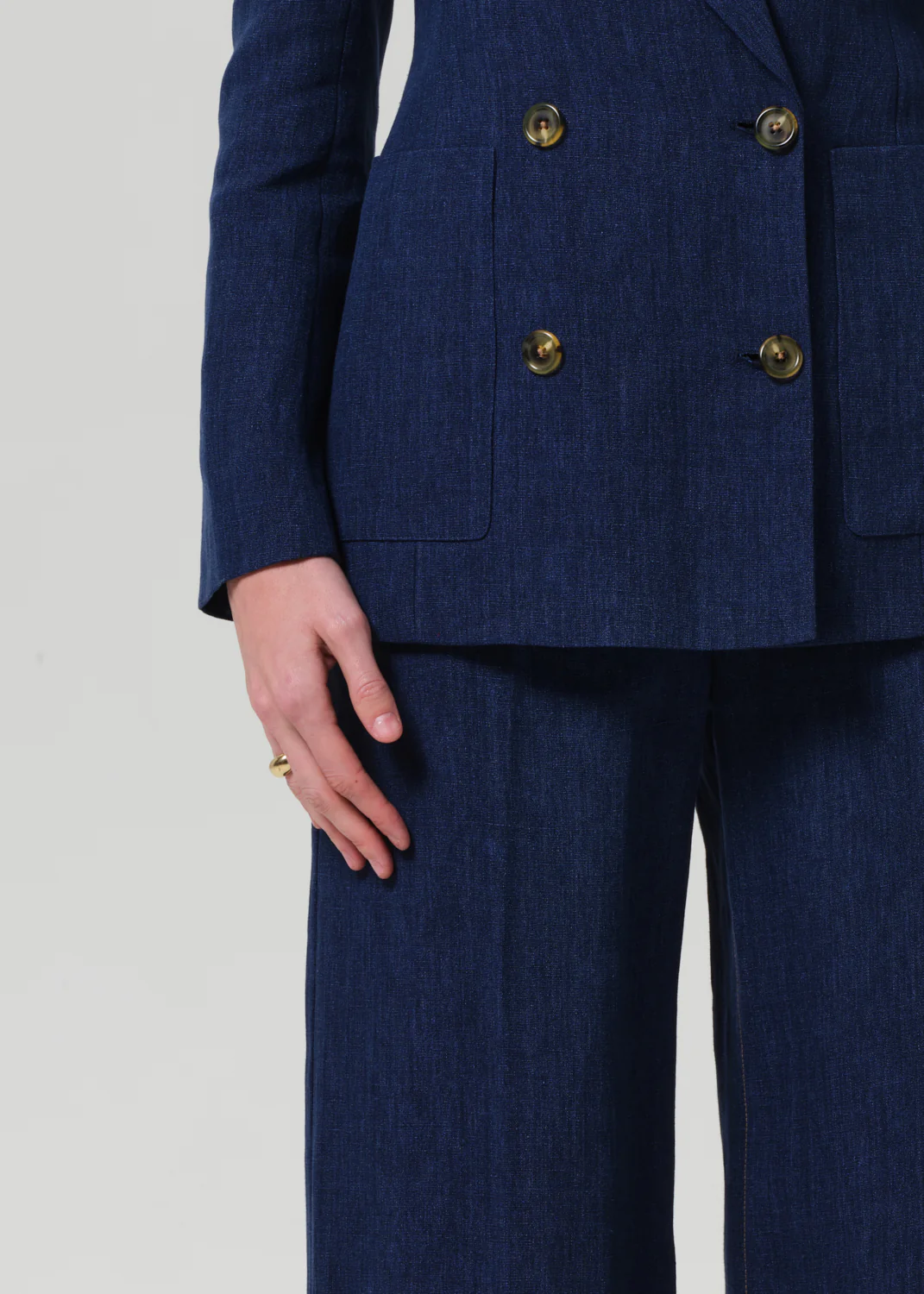 Park Trouser Linen in Denim - Image 5