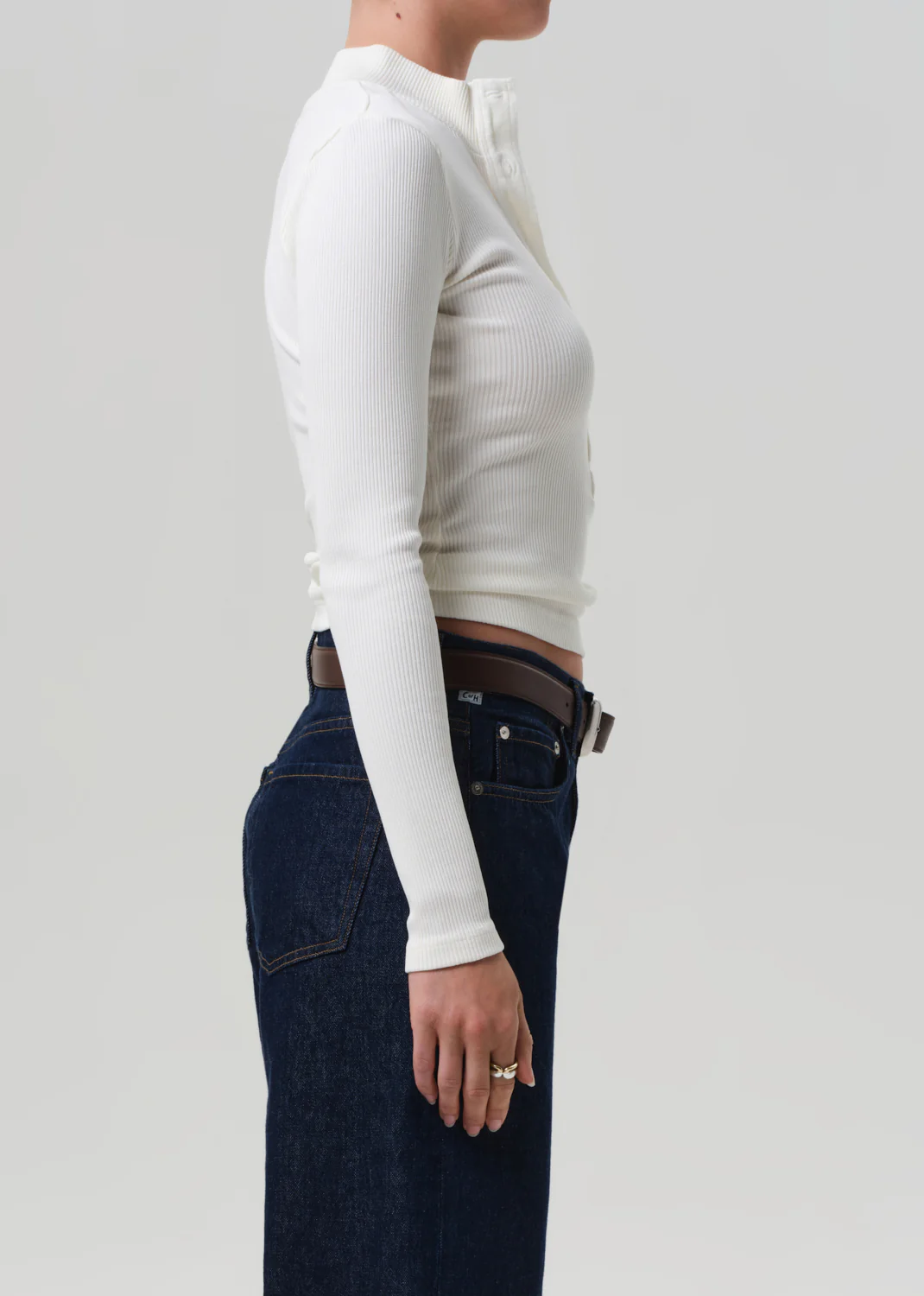 Sheena Henley in Pashmina - Image 3