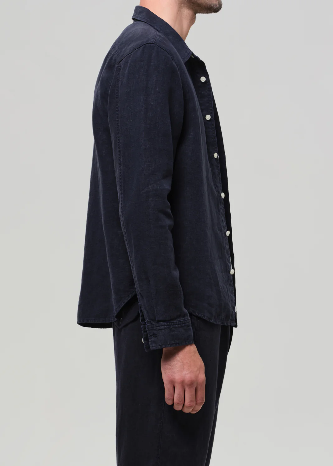 Single Pocket Linen Workshirt in Navy - Image 5