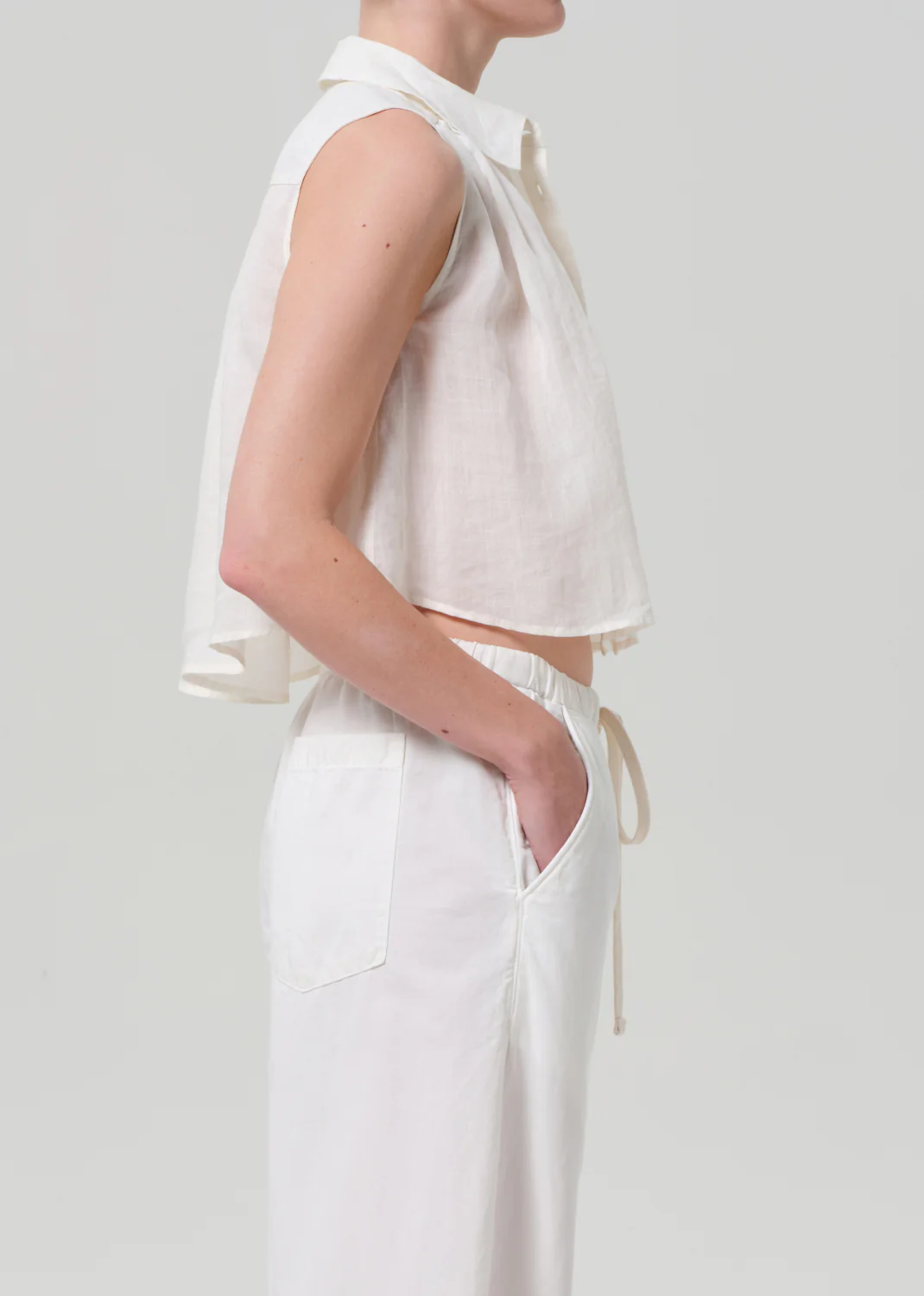 Sleeveless Ambrose Top in Vanilla - Image 3