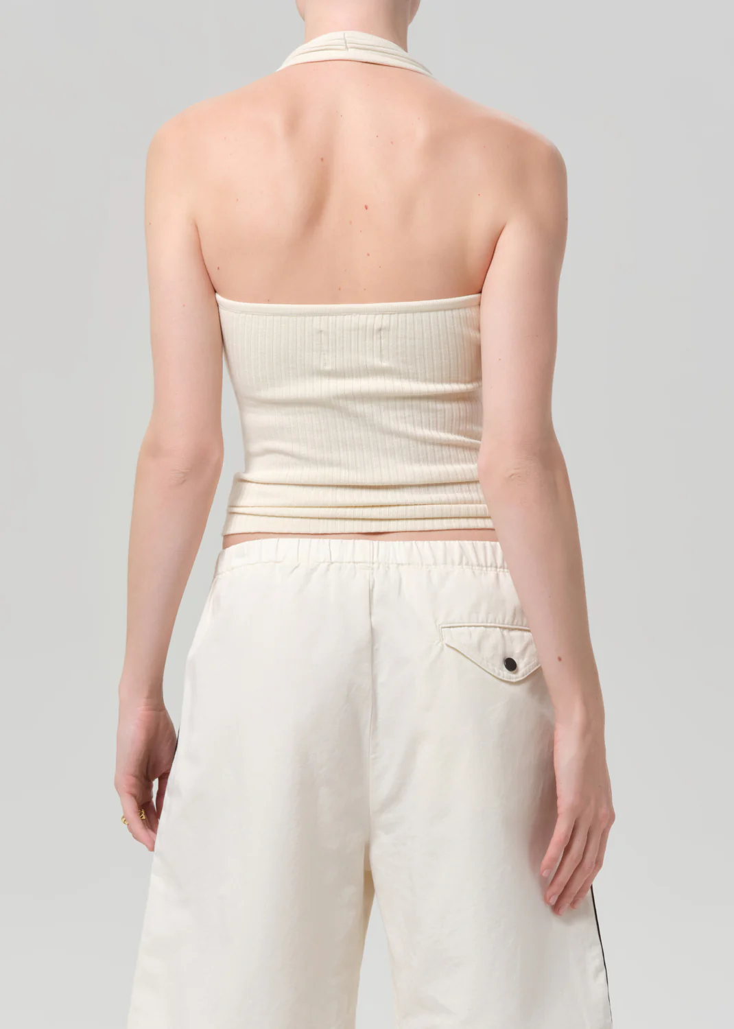 Thea Halter in Dune - Image 2