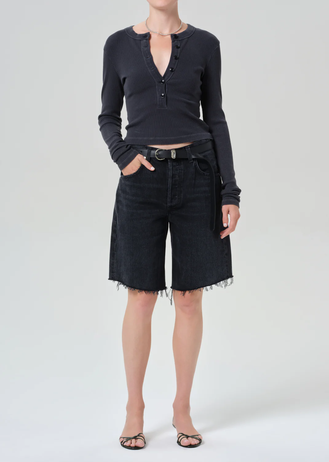 Varra Henley in Charcoal Mineral - Image 5