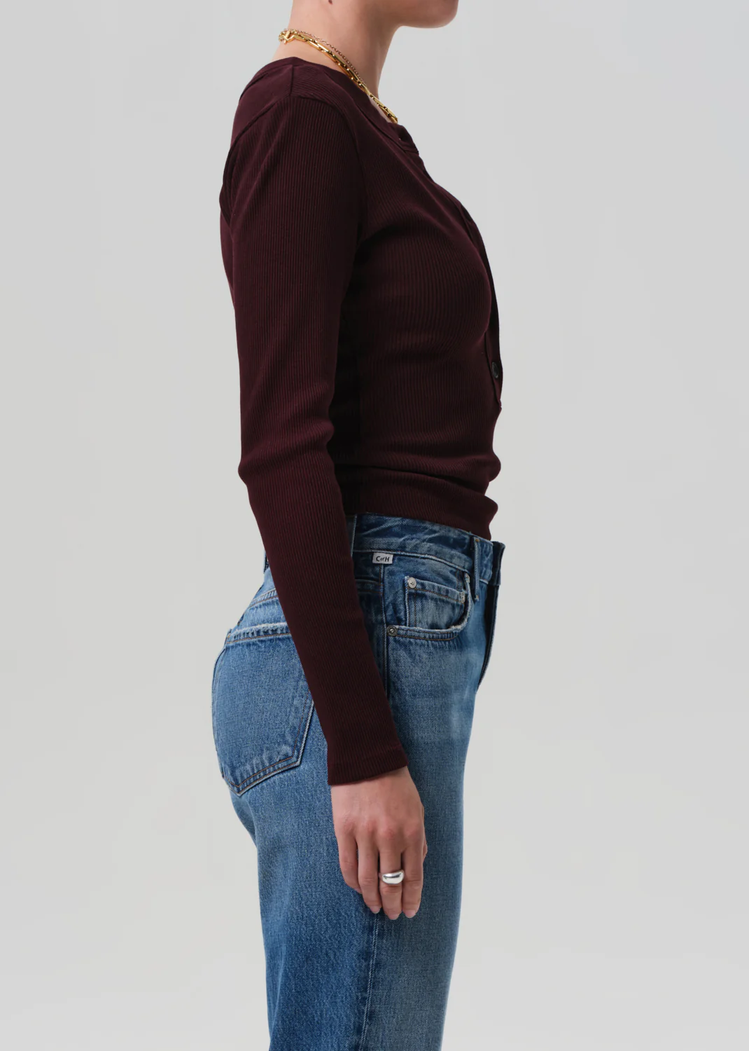 Varra Henley in Mahogany - Image 3