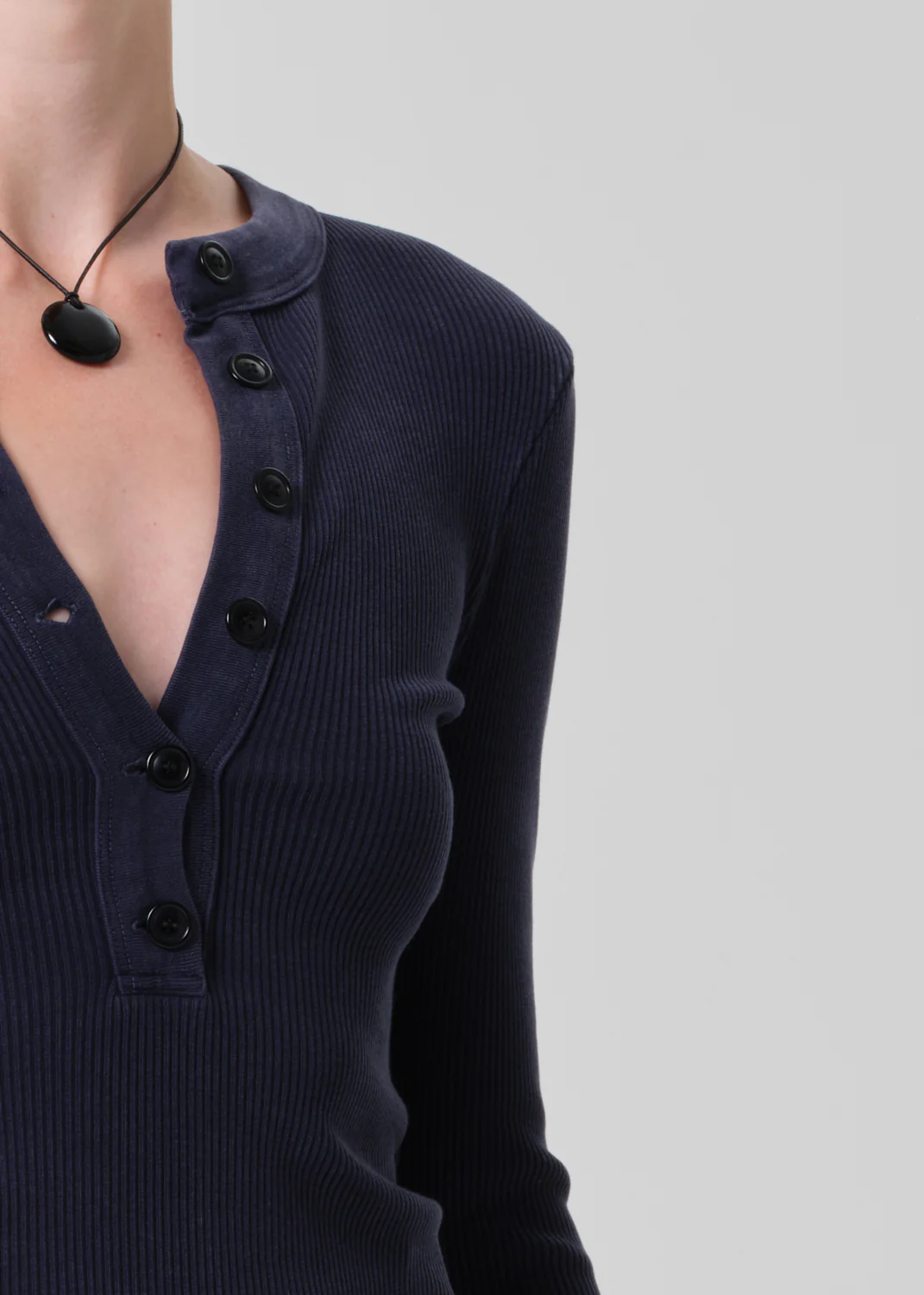 Varra Henley in Mineral Navy - Image 4